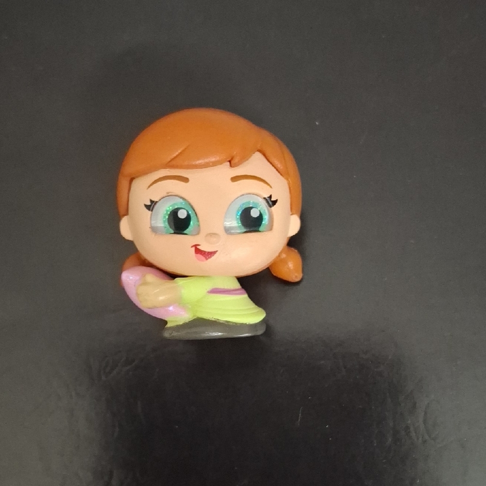 Anna Disney Doorables Lets Party